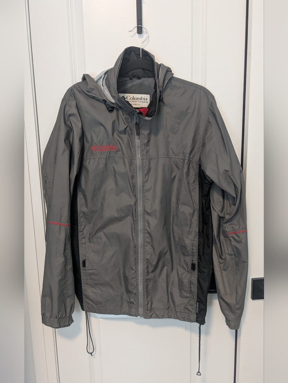 Columbia Men's Hooded Raincoat